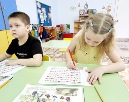 Продолжаем собирать «Портфель умений будущего первоклассника» Продолжаем собирать «Портфель умений будущего первоклассника».